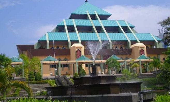 RAMADHAN BATAM TARAWIH + SHOPPING RAYA FROM PASIR GUDANG (2D1N)